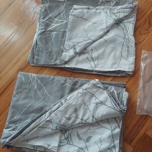 Queen Duvet set with Pillowcases